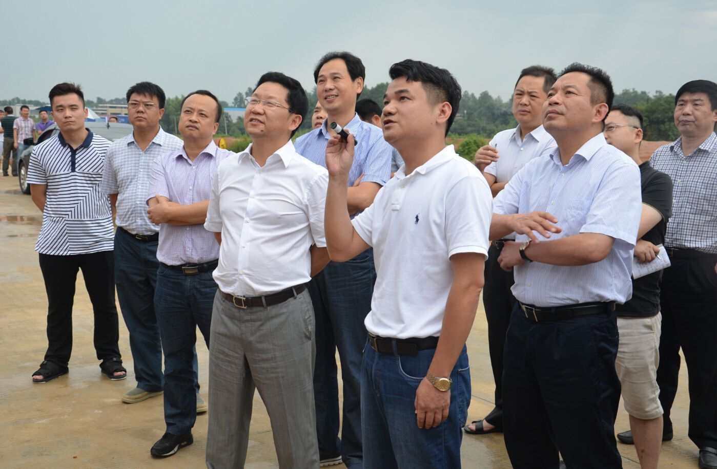 市委常委、常務(wù)副市長(zhǎng)趙文彬調(diào)研株洲通用航空城重點(diǎn)項(xiàng)目建設(shè)情況